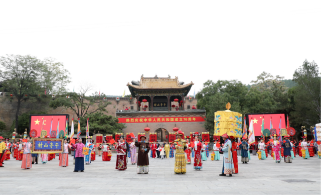 从观光转向疗愈，年轻人开始追求“情绪旅游”