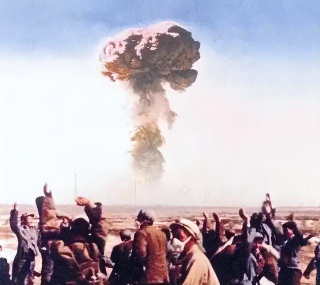 33年前，毛阿敏唱了一首童谣，将中国绝密军事基地暴露给了全世界