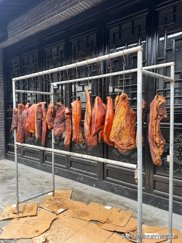 陕南石泉县后柳古镇汉江三峡