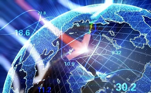 半导体龙头企业ASML在光刻机领域受挫，中国还要多久才能赶上？