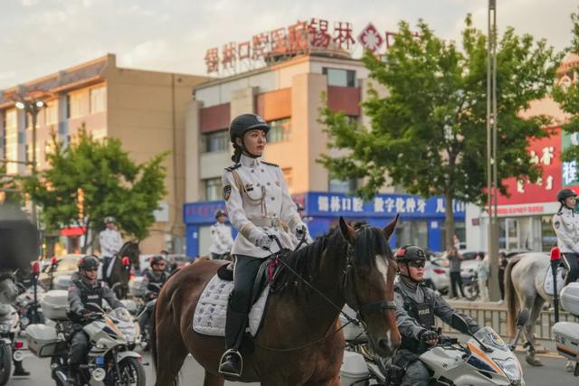 歌游内蒙古丨风吹不留痕·相遇额尔敦