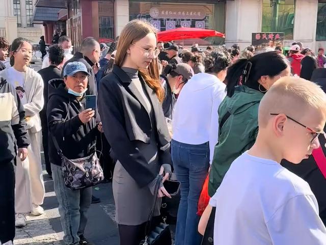 中俄免签后，可能带来一大问题：大量中国男性涌入俄罗斯找媳妇！
