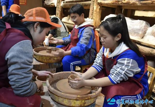 东乡县：古窑新火“烧”出文旅融合新路径