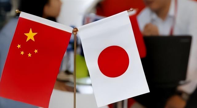 高市硬刚到底，要将中国高官驱逐出境？中方以牙还牙，日本破防了