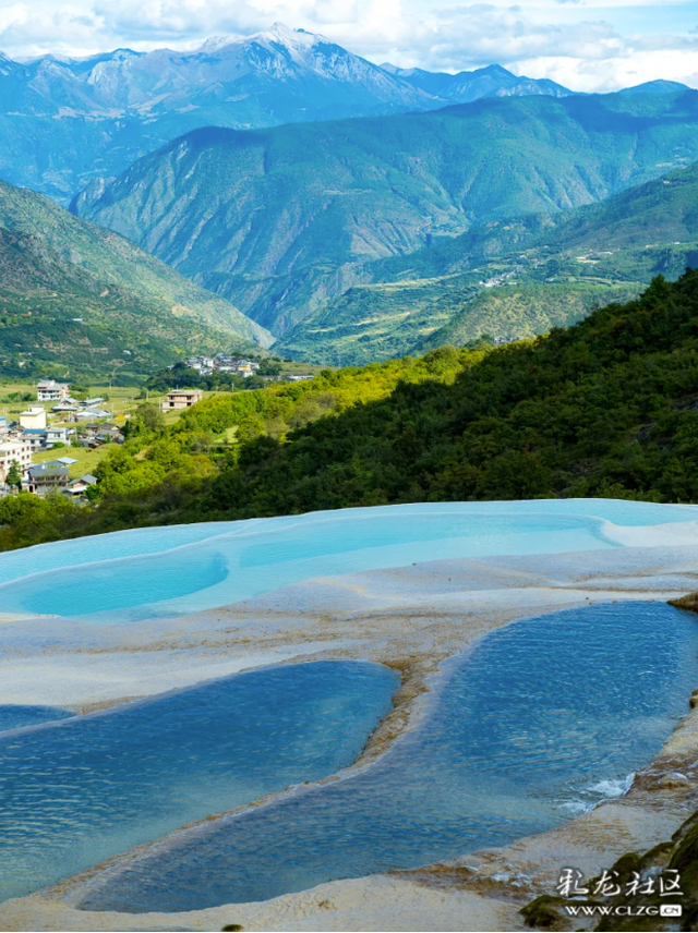 哈巴雪山和白水台的绝美同框