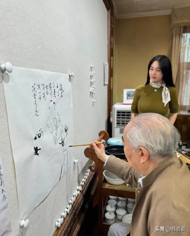 87岁范曾老来得子，宣布与子女断绝关系，亿万财产留给妻子管理