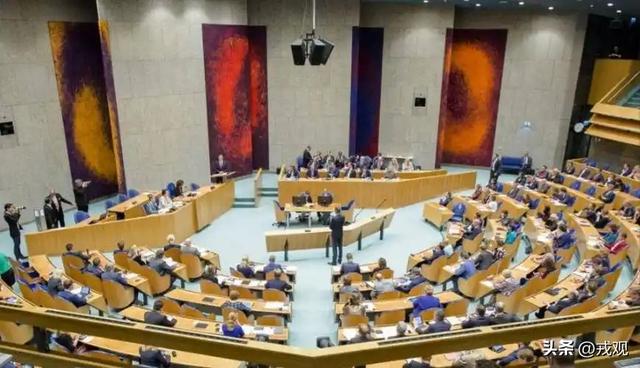 荷兰暂停半导体行政令，不是认输，是玩起了“拖延战术”？