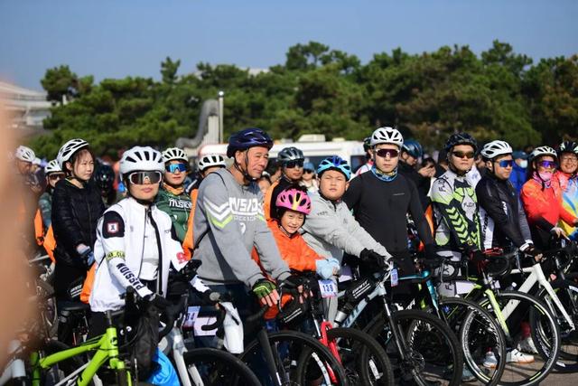 今天，骑遇日照，出发！他们共赴最美秋日！