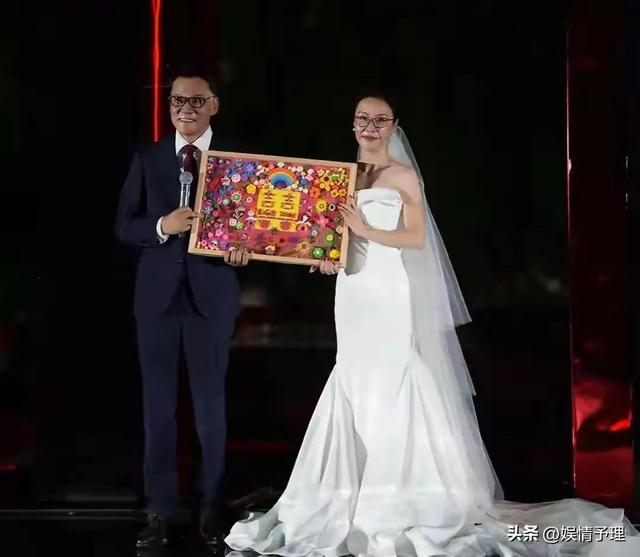 61岁李国庆婚礼！现场曝光 商界大佬云集 竟然娶到北大59岁初恋校友