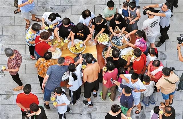 看英歌舞、吃大鼎饭、逛古村落……本周六活动重启，快约起来！