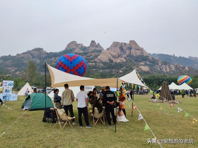 虚幻与真实：为什么大家都说没钱，节假日旅游的人却越来越多？