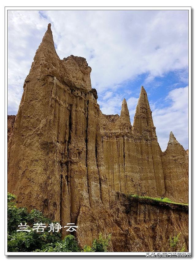 云南楚雄：元谋浪巴铺土林的地质奇观（含攻略）