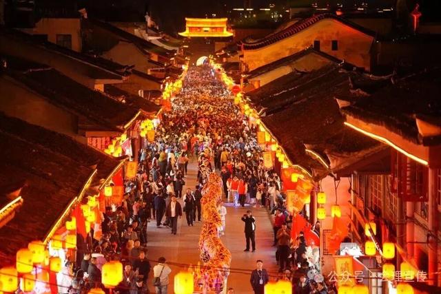 一座古城的守正与焕新丨 2025凉山州文化和旅游发展大会暨凉山旅游投资大会现场考察侧记