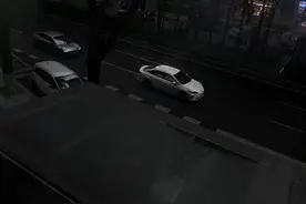 广州一秒入夜！弓形飑线正横扫广东，广州天气：花都佛山已经出现十级左右大风，请及时关窗图片