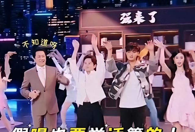 善恶终有报！73岁唐国强狂捞金有目的，两个残疾儿子遭到“反噬”