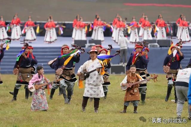 【相约九色甘南香巴拉】组图|跨越时光的羚城之约：祝福与未来的双向奔赴