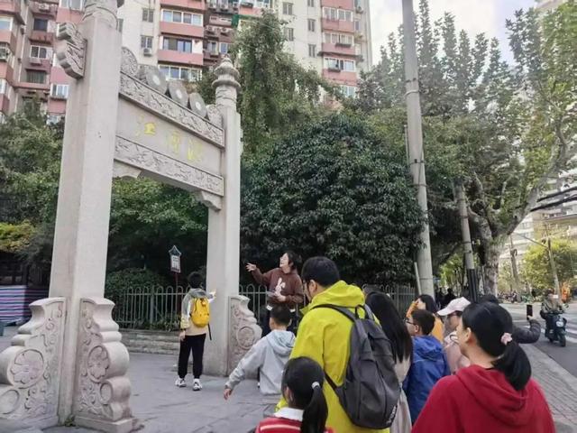 漫步江湾，溯源古镇韵味！虹口“行·文化三地”活动走进千年古镇