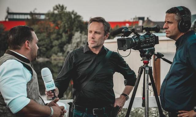 放弃入约换援助？泽连斯基柏林之行，暴露乌克兰真实处境！