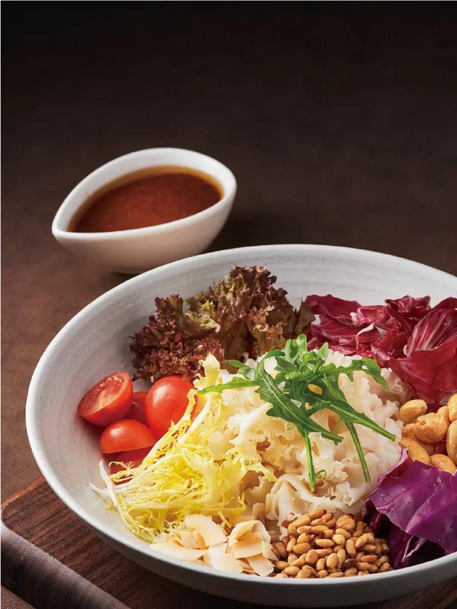 鸡肉干贝花胶沙虫汤 花胶干贝炖鸡