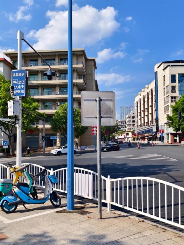 和老伴去福建三明，住了一个月，我实话实说：跟网上说的不太一样