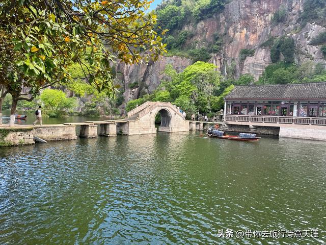 绍兴东湖，宛如巧夺天工的山水大盆景