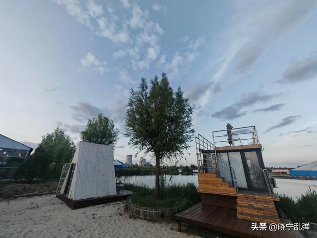 御河东路向南有个曼园 曼园里面好玩