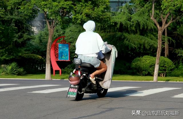 首阳山路上·骤遇老学生·及其它