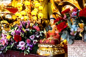 佛前供 花的这些讲究和说法，你知道吗？图片