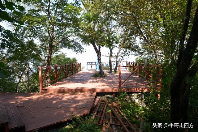 河北百草畔（中）：览尽三山舒望眼，行穿百草浣尘襟