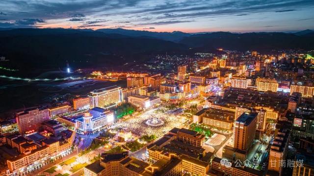 州委书记何谋保在第二十三届九色甘南香巴拉旅游艺术节开幕式上的致辞