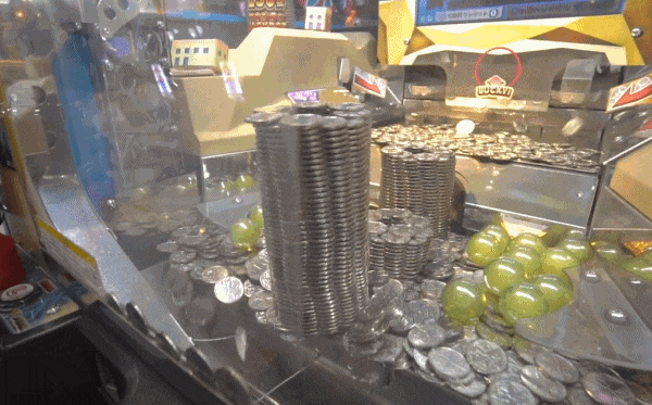 一夜变脸的“游戏天堂”，攻陷中年男人