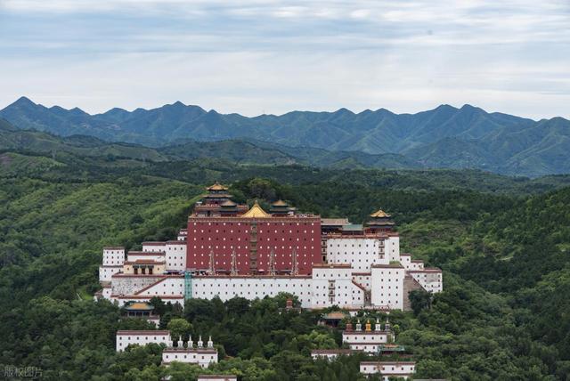 北京惊了，天津馋了承德怎么就变成了全国人民向往的皇家园林城？