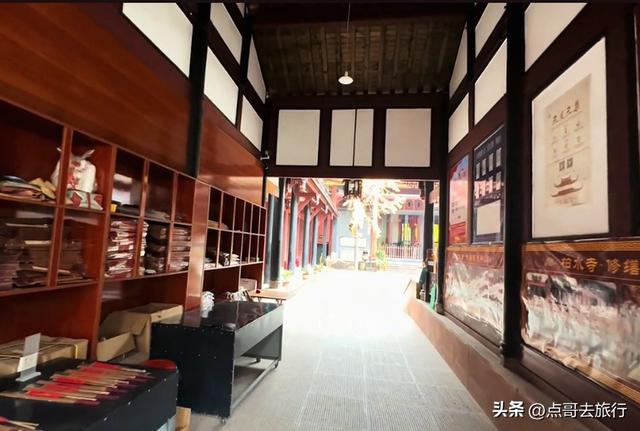 成都北门外超级精巧的古寺，越来越多的人前往，地铁直达!