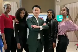 非洲土皇帝王垚：丰臀辣妹当助理，生活奢靡为何多次被官媒表扬？图片