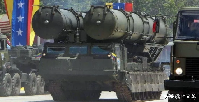 F-18闯入领空40分钟，委内瑞拉沉默应对，战场博弈仍在继续