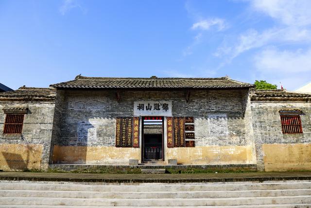 广西灵山县历史沿革及行政区划