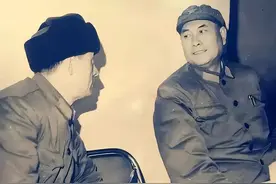 他曾是张万年的搭档，71年拒绝提供火焰喷射器，后来结局如何？图片