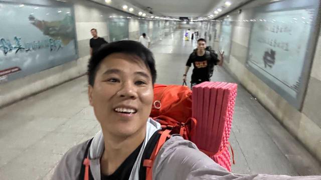 湖南天门山：一场逃离喧嚣的山野之约
