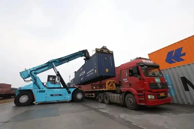 现代化的另一种答案,中巴合作的人文与经济双驱动