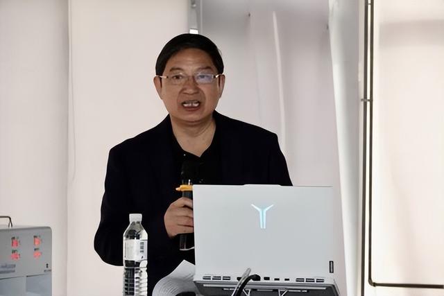 “一带一路”国际城市更新与文化复兴论坛在青岛成功举办