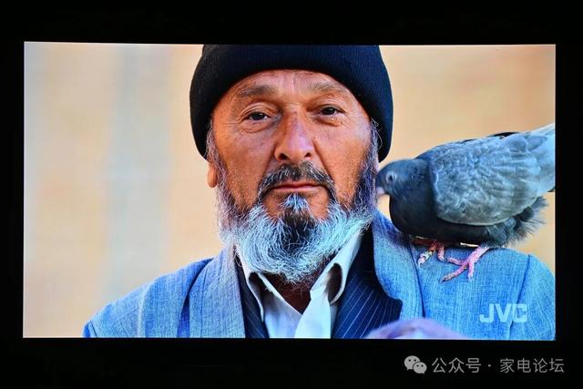 黑位王者与8K先锋： JVC DLA-N988 激光投影机体验分享