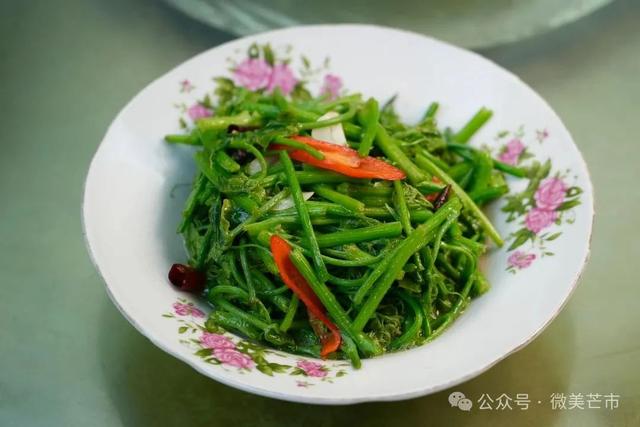 芒市旅游点菜不愁，这份芒市傣味版“云南省菜”套餐请收好！