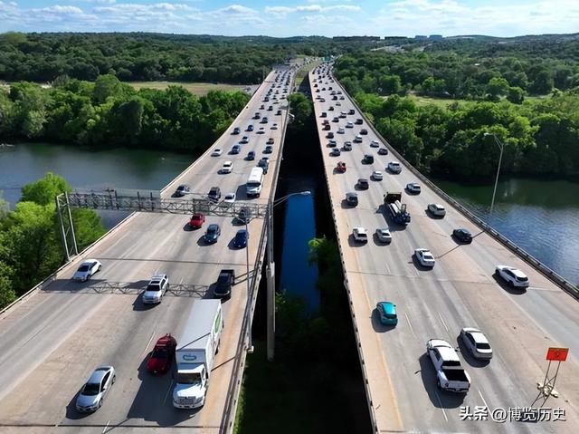 线路越直越省钱，为何美国是直的，我国高速却基本是弯的？
