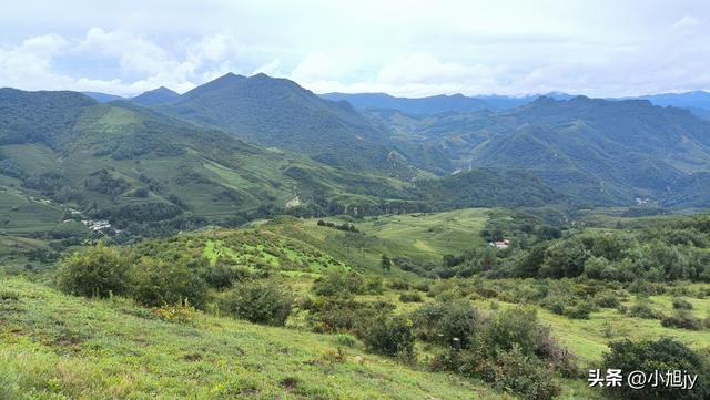 雨后徒步辽阳梨花峪，云雾缭绕｜木栈道、山地草甸、网红秋千