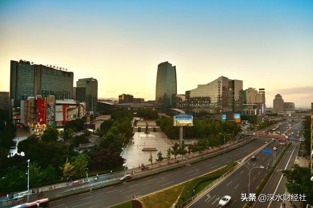 “5万亿GDP	”的世界坐标，谁会是第三城？