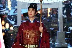 肖战，红衣官服的神！被这个关门镜头硬控几秒！图片