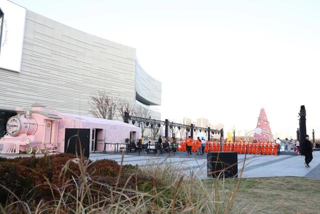 奇幻水岸·冬日浪漫！徐汇滨江嘉年华揽胜