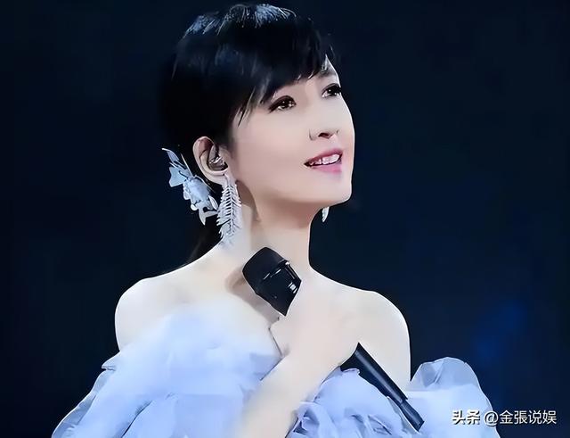 被戴8次绿帽子	，3次被捉奸在床，这就是我们"玉女"守卫的爱情？