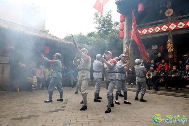 宕昌县哈达铺镇：沉浸式演出构建红色旅游“地标”