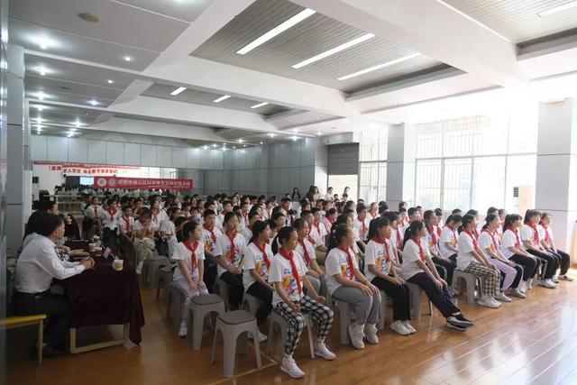 “2025蓉遇科普”丨年度科普活动—“追光而行 星耀锦江”科学家精神进校园系列活动